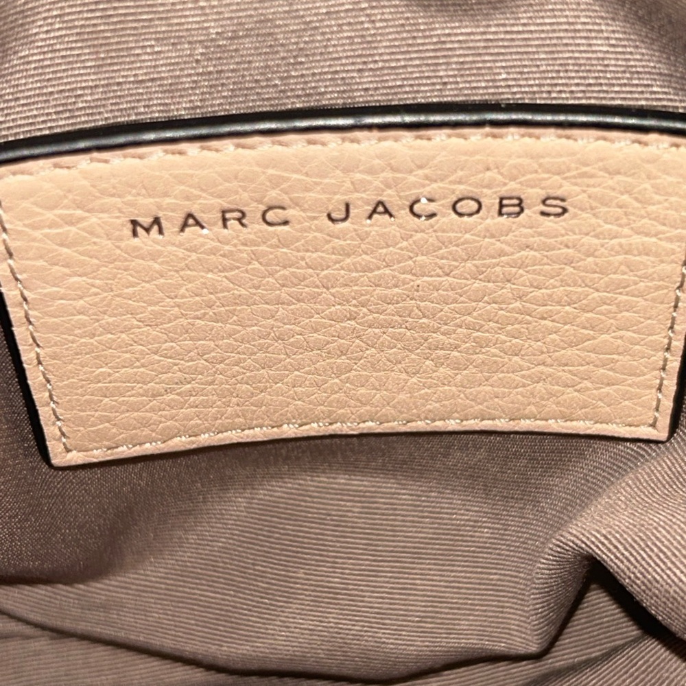 Marc Jacobs Tan/Pink Shutter Leather Crossbody Bag - Picture 4 of 16